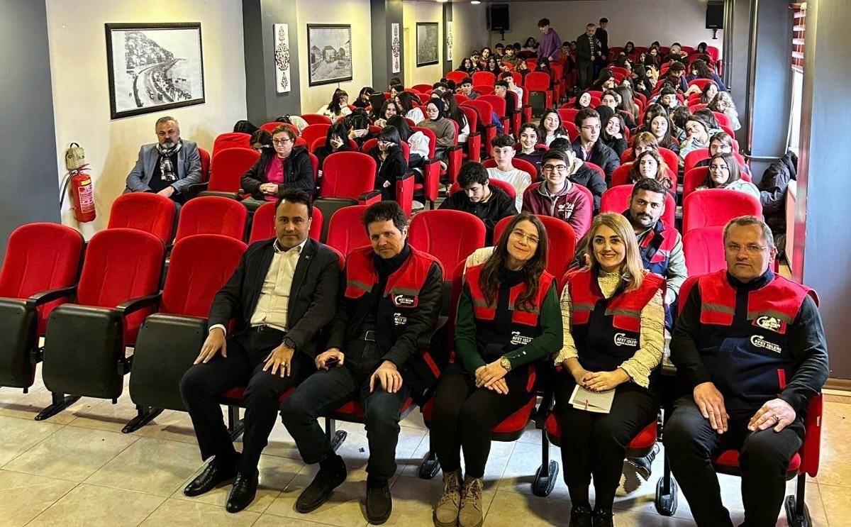 AFET EĞİTİMLERİ DEVAM EDİYOR