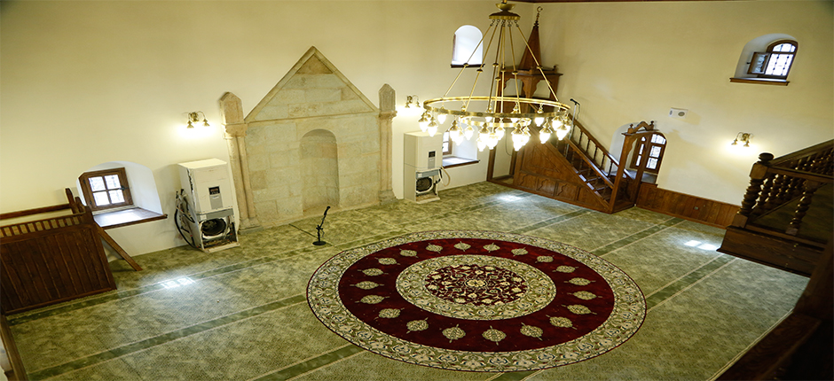 ASIRLIK CAMİNİN RESTORASYONU TAMAMLANDI