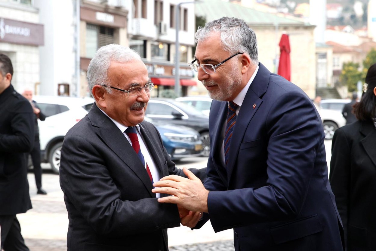 BAKAN IŞIKHAN BÜYÜKŞEHİR’DE