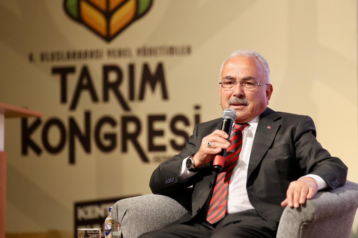 BAŞKAN GÜLER, ERZURUM’DA TARIM KONGRESİNDE KONUŞTU