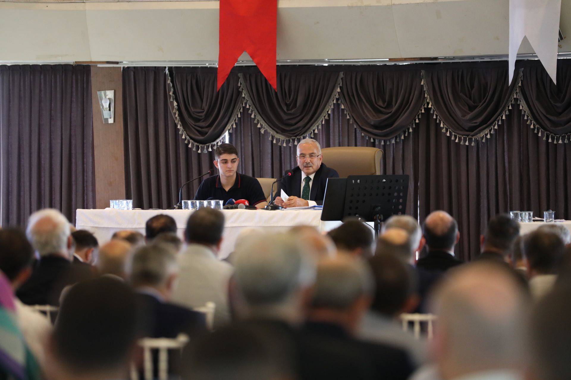 BAŞKAN GÜLER: “KOKARCA İLE MÜCADELE BİLİM KURULU KURUYORUZ”