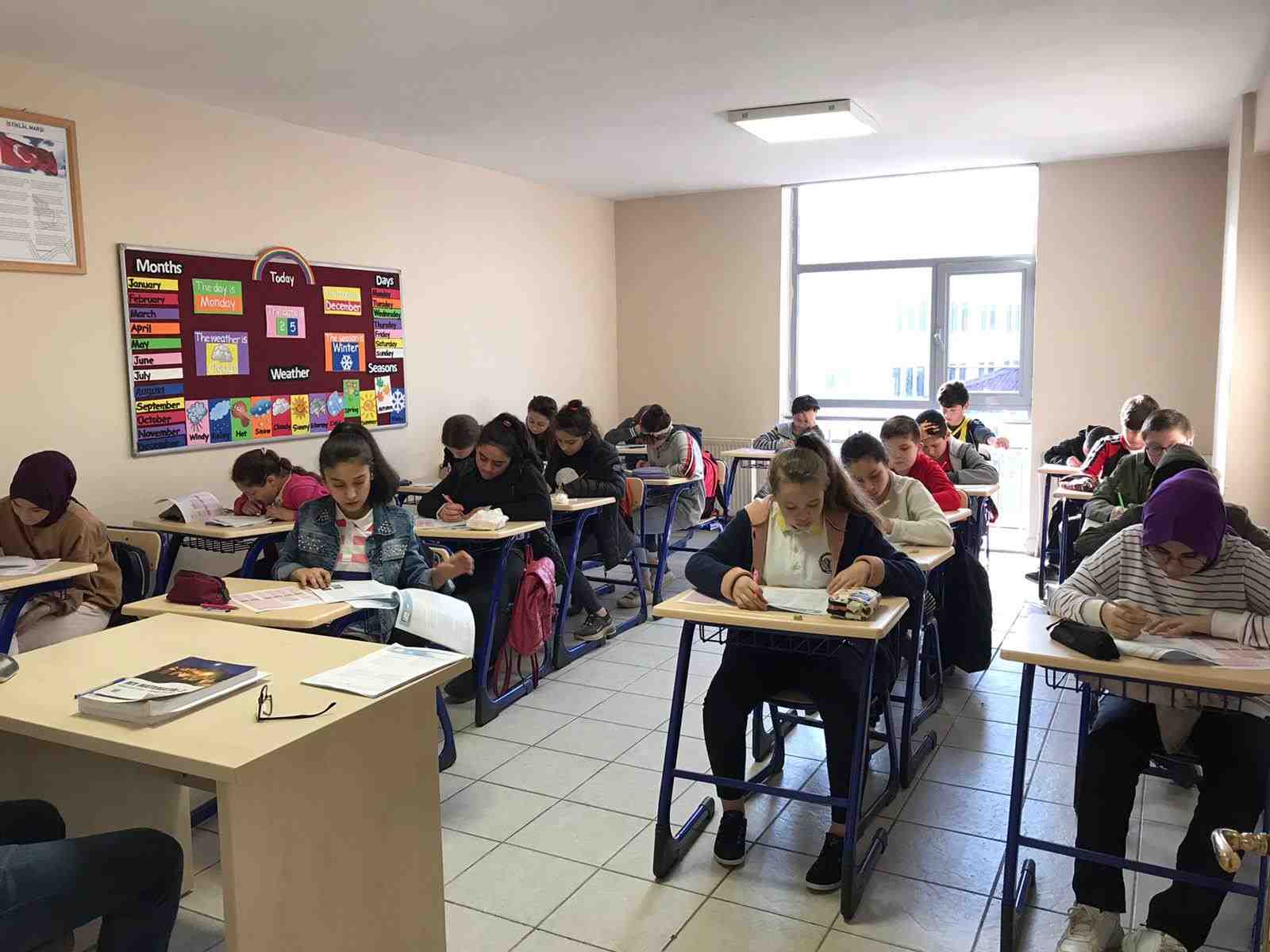 BİLGİ EVLERİNDEN LGS BAŞARISI