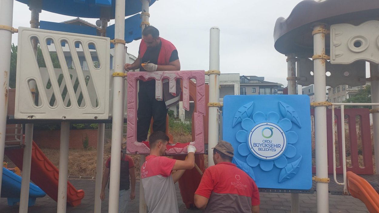 BU ŞEHİR HEPİMİZİN, KENT MOBİLYALARINA SAHİP ÇIKALIM