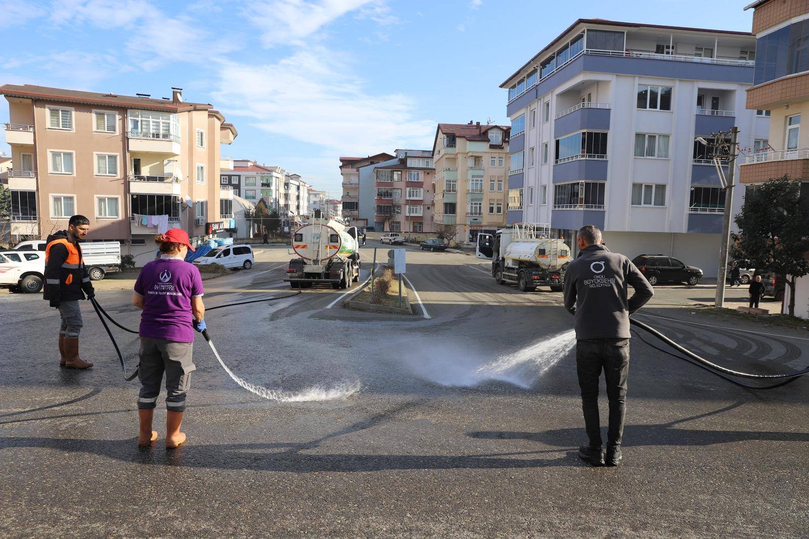 BÜYÜKŞEHİR TEMİZ BİR ORDU İÇİN GÖREV BAŞINDA