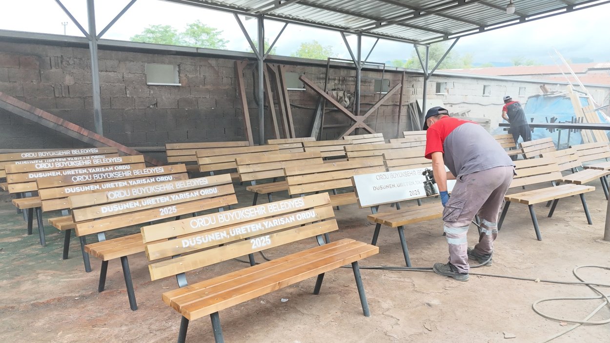 BÜYÜKŞEHİR ÜRETİYOR, KENT GÜZELLEŞİYOR