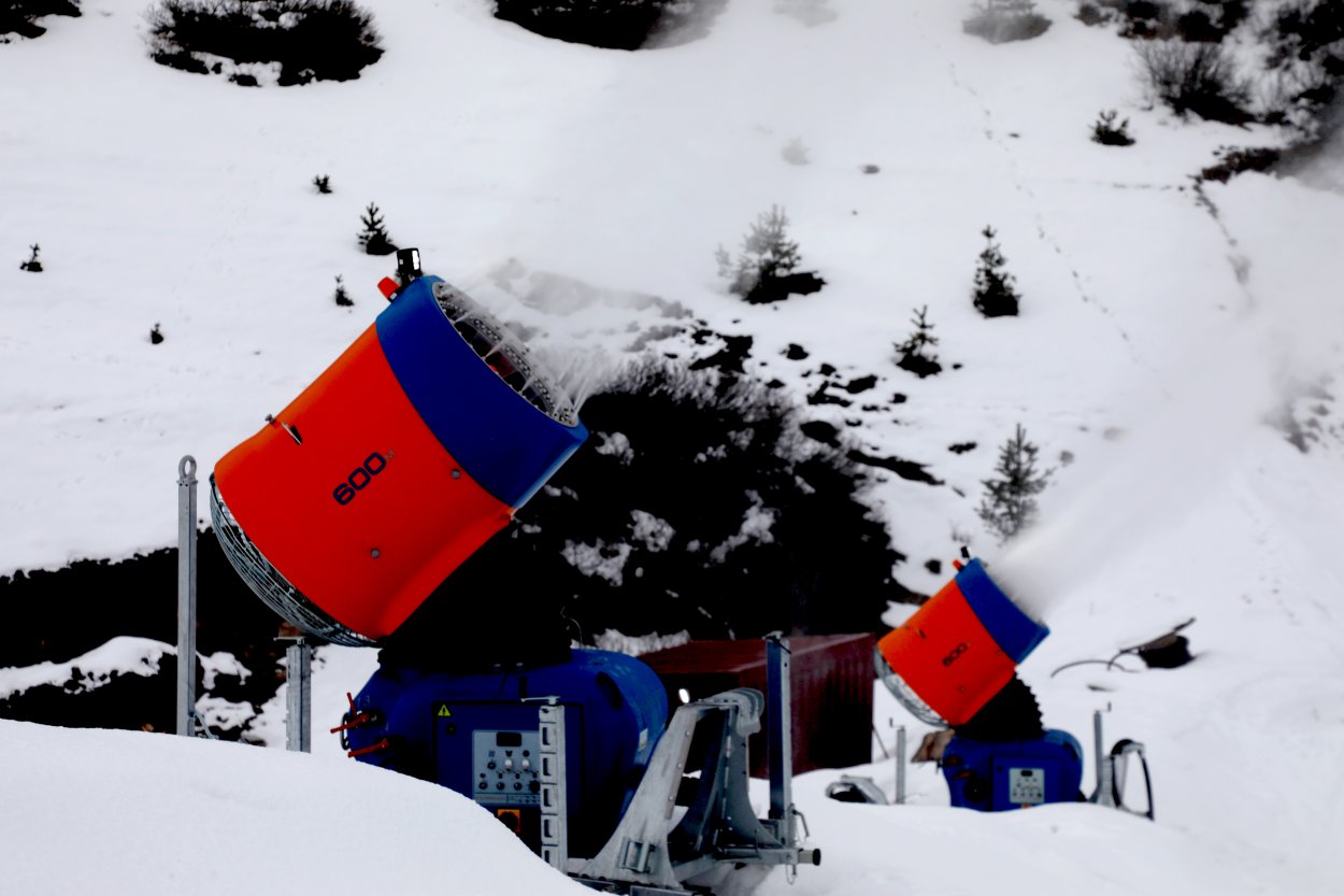 ÇAMBAŞI KAYAK MERKEZİ KARADENİZ’DE BİR İLKE İMZA ATTI