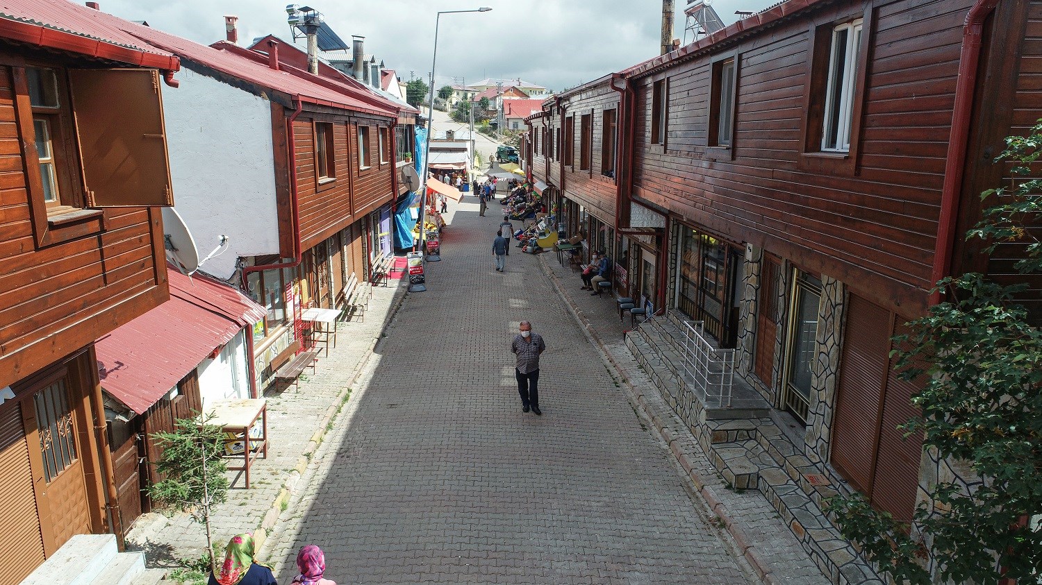 ÇAMBAŞI YAYLASI’NA İLGİ ARTTI