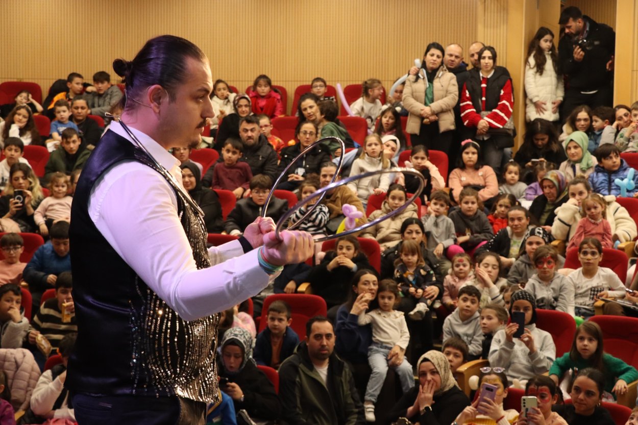 ÇOCUKLARIN RAMAZAN KEYFİ BÜYÜKŞEHİR BELEDİYESİNDEN