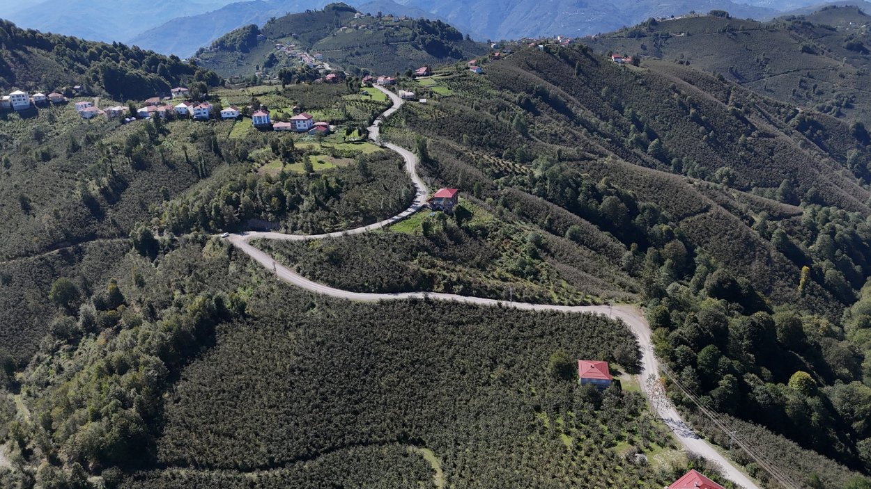 GÜRGENTEPE’YE ASFALT DOKUNUŞU