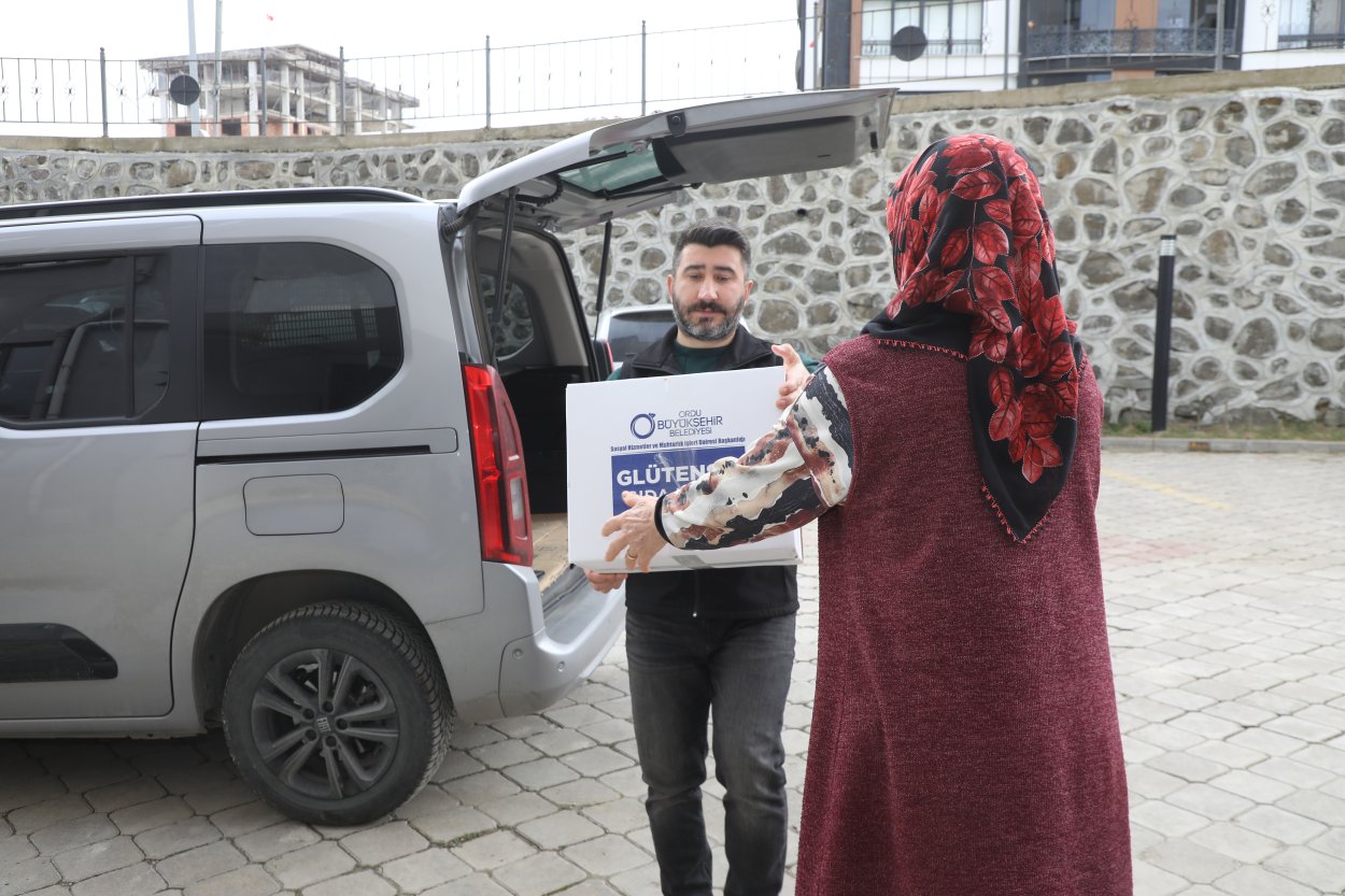 ÖMÜR BOYU İHTİYACA BÜYÜKŞEHİRDEN DESTEK