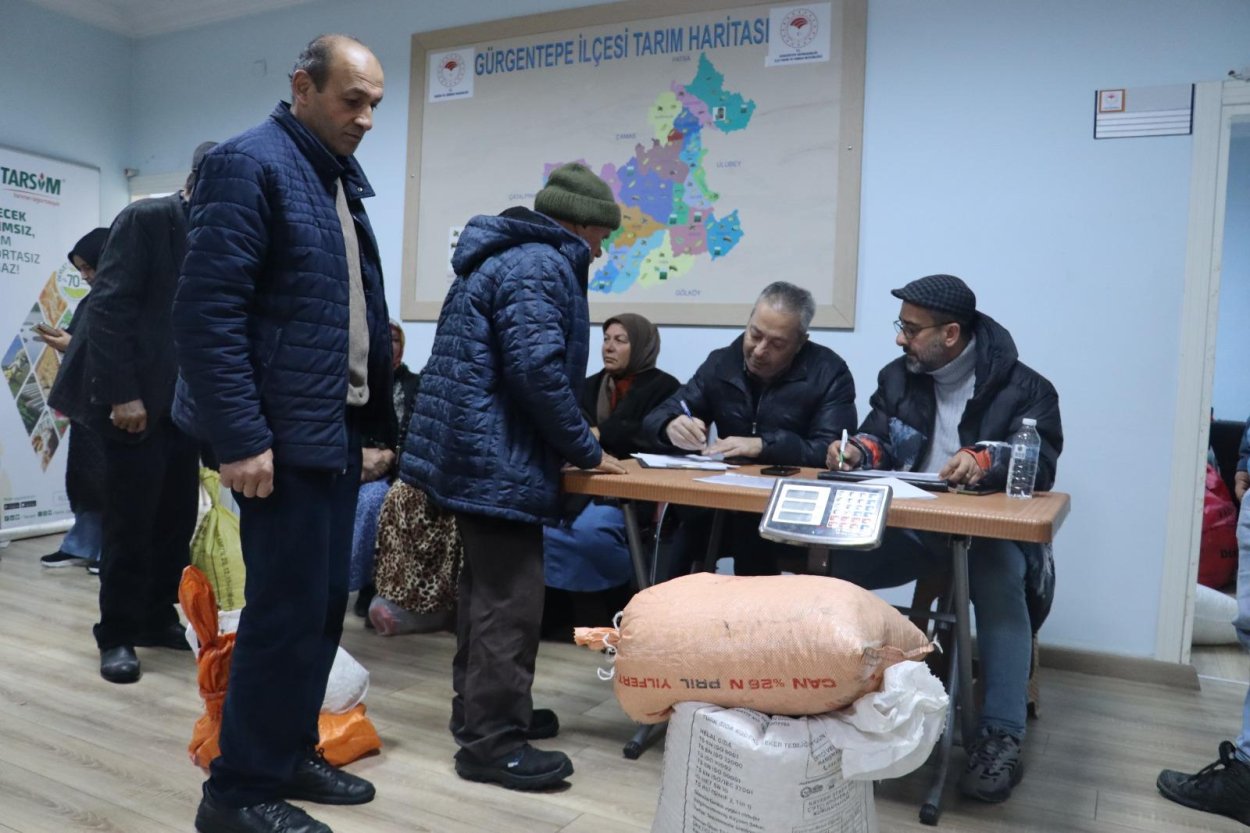 ÜRETİCİNİN EMEĞİ DEĞERİNDE ALINIYOR, YÜZLER GÜLÜYOR