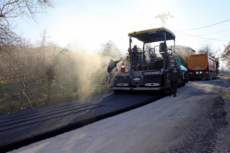 YARAŞLI VE BOZTEPE’YE ULAŞIM SAĞLAYAN ALTERNATİF YOLDA SON DÜZLÜK