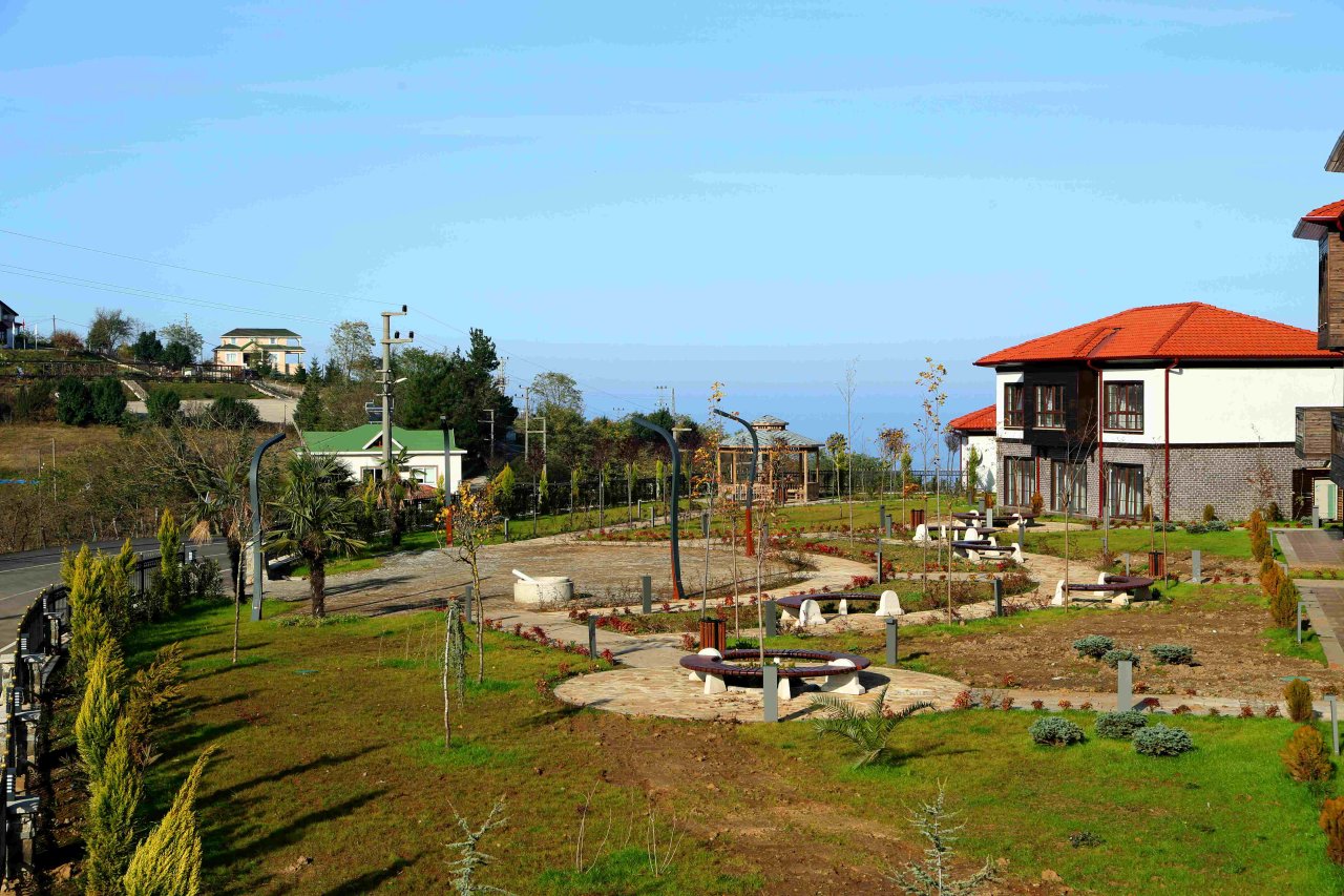 Boztepe Bulutlara Dokunun Çevre Düzenlemesi ve Taş Duvar Yapım İşi